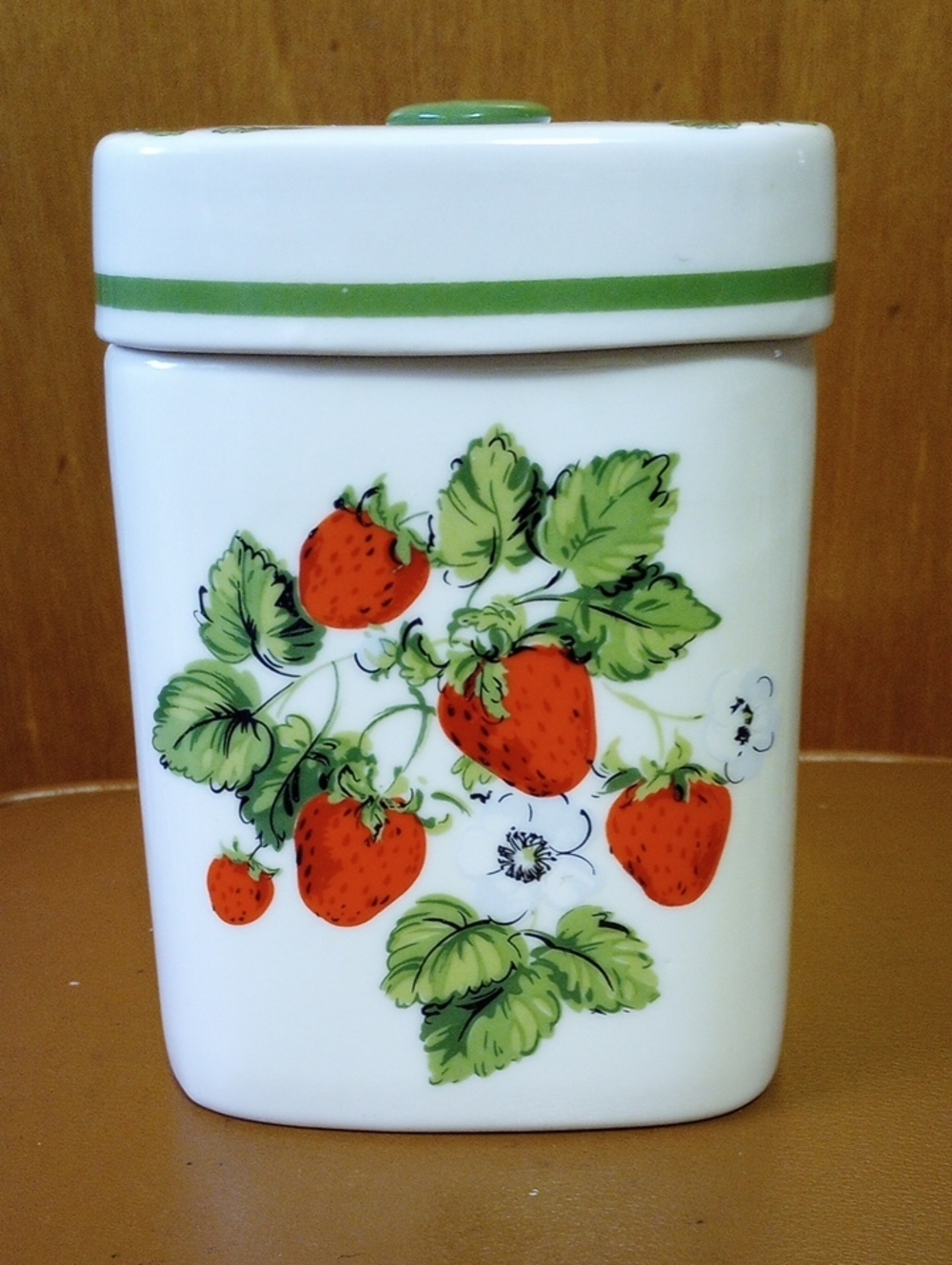 Daeware Ceramic Strawberry & Floral Vintage Canister. Cream Red Green White